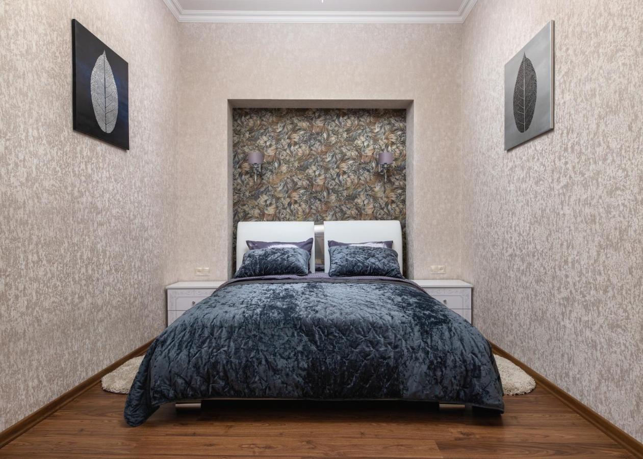 Historic Apartment Sofia In The Old Town Lviv Eksteriør bilde
