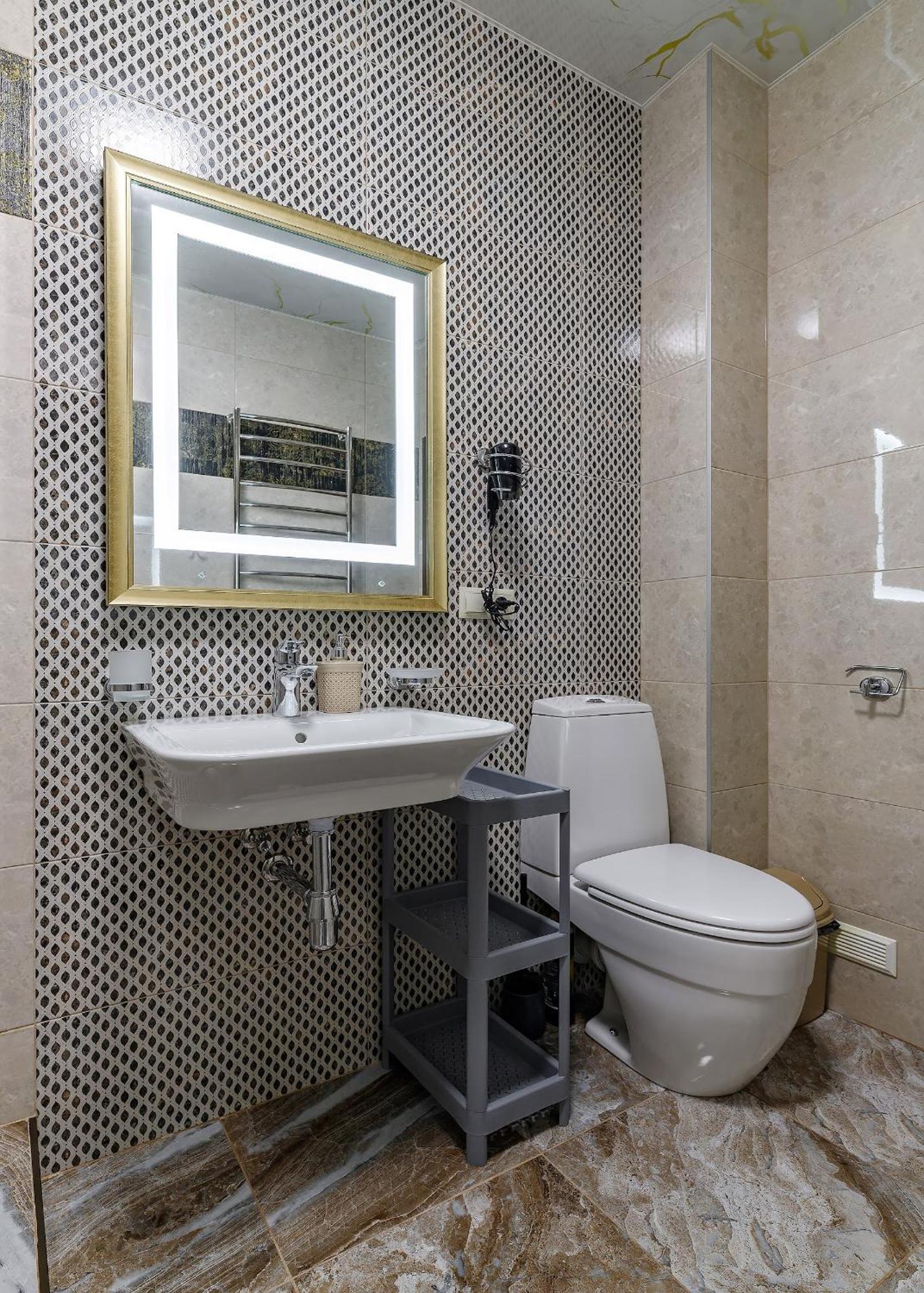 Historic Apartment Sofia In The Old Town Lviv Eksteriør bilde